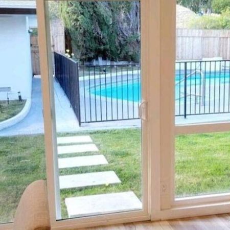 Вилла Spacious 4Bed 2Bath, Gated Pool, Wi-Fi, Garage Лос-Анджелес Экстерьер фото