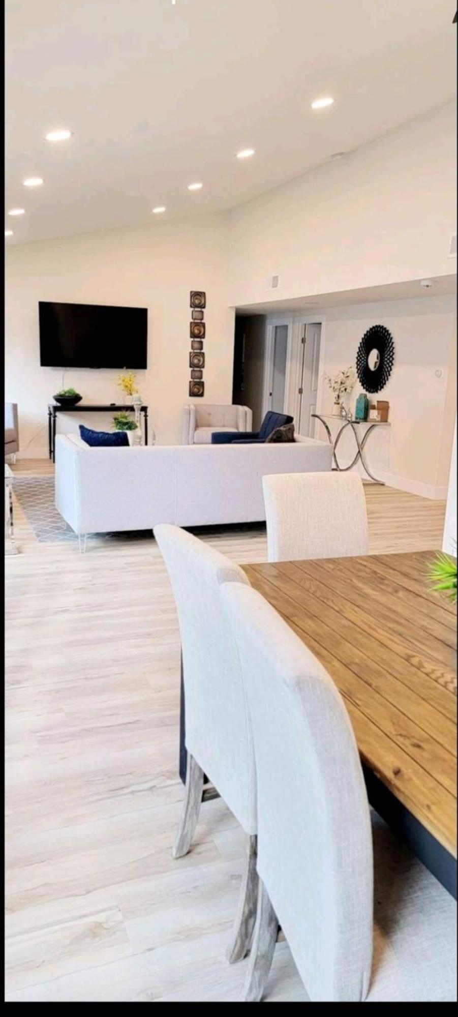 Вилла Spacious 4Bed 2Bath, Gated Pool, Wi-Fi, Garage Лос-Анджелес Экстерьер фото